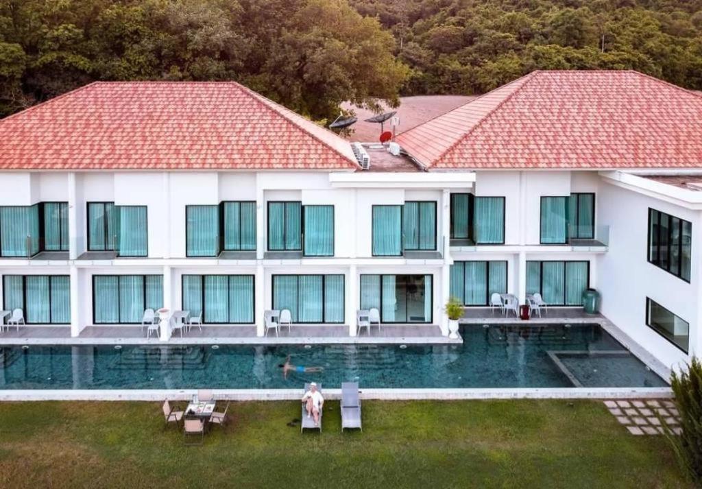Viva Montane Hotel Ban Nong Chap Tao